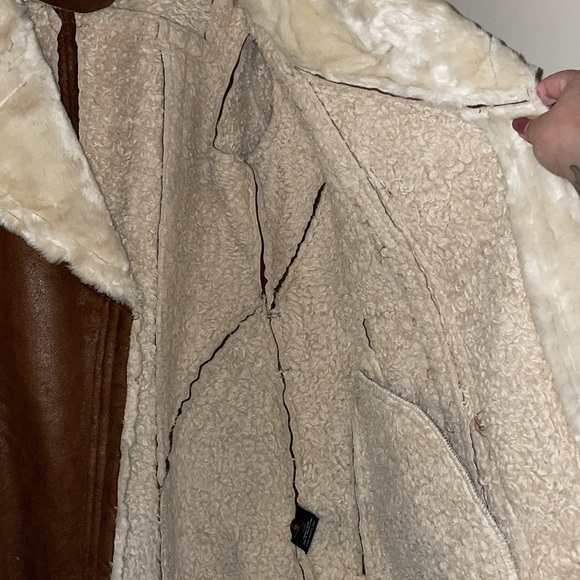 Le Chateau Faux shearling jacket brown cream 1970s boho - Picture 6 of 9